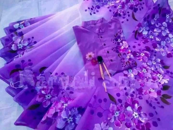 কাপল স্টাইলে এবার আসুক আলাদা ছোঁয়া!